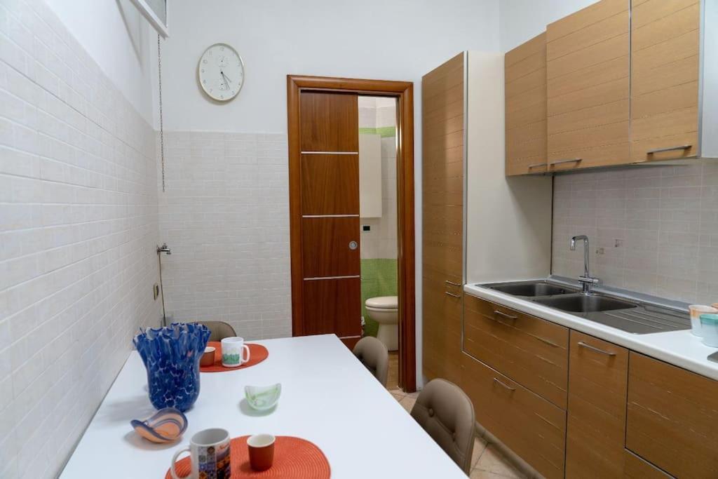 Home Nonna Sabina - Centro Storico Napoli エクステリア 写真